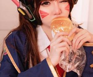 黑丝梦，Sally Dorasnow的全套图包，让你体验视觉的奢华！
